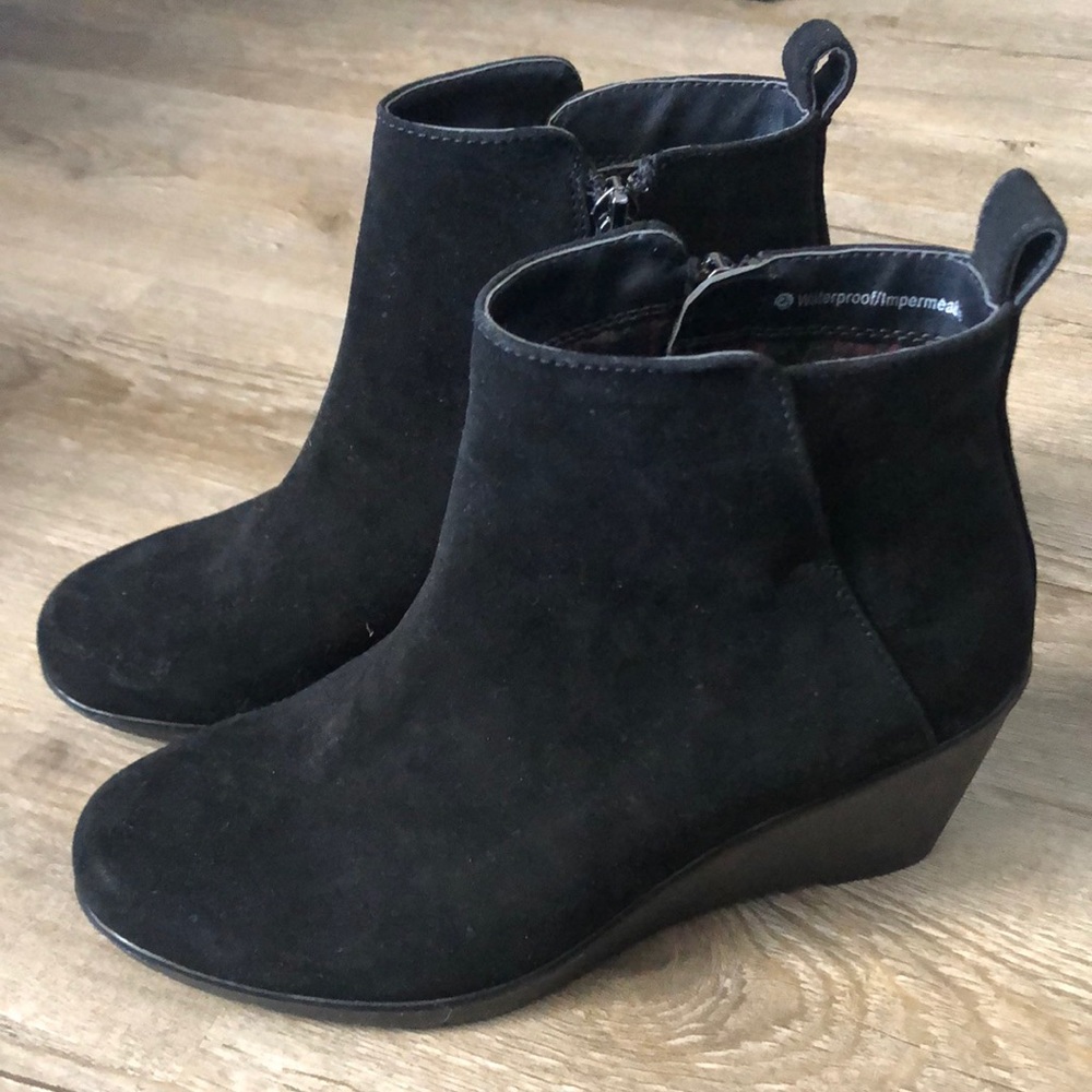 Blonde Women’s VOR Waterproof Ankle Bootie